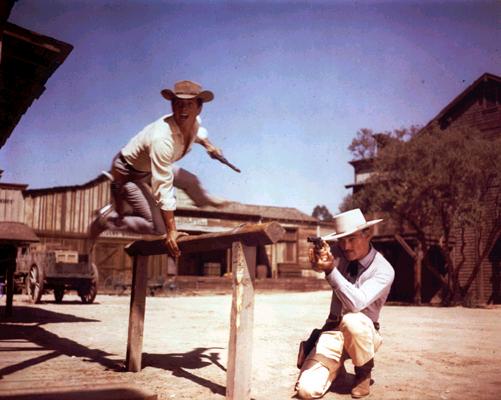 Peter Brown and John Russell in Lawman